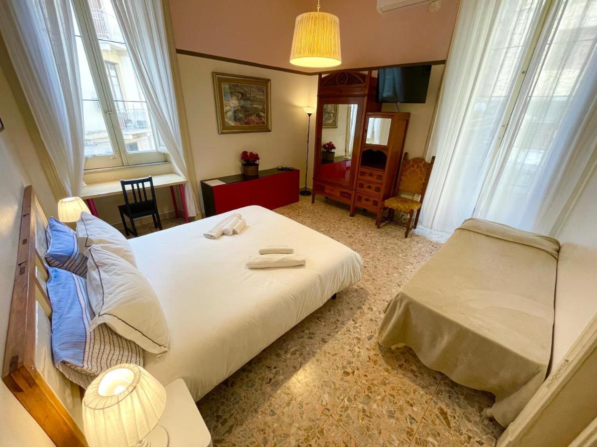 Montello Guest House & Apartment Катания Экстерьер фото